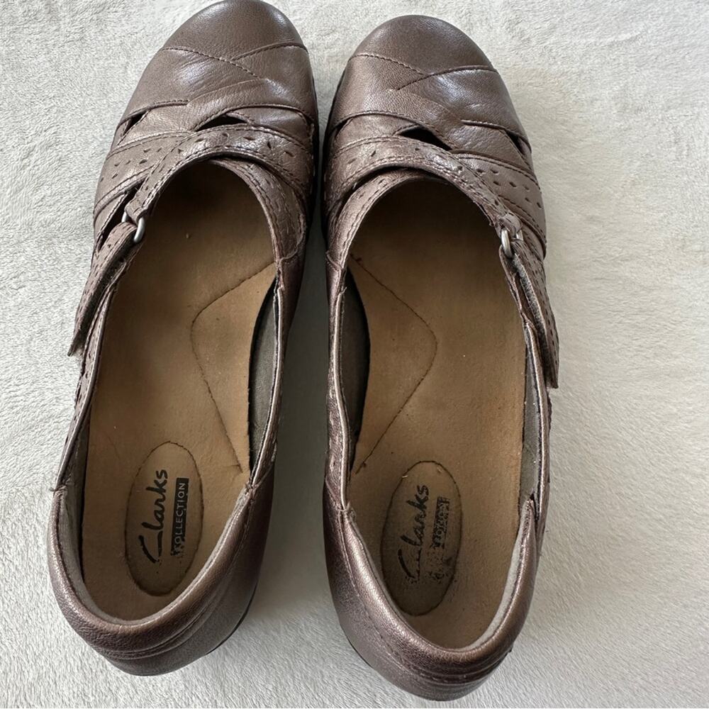 Clarks Ashland Spin Bronze Leather Flats Women’s 9.5 Comfort Mary Janes - Picture 7 of 10